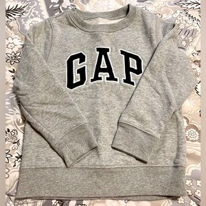 Baby Gap Sweatshirt 💙 Size 5T
